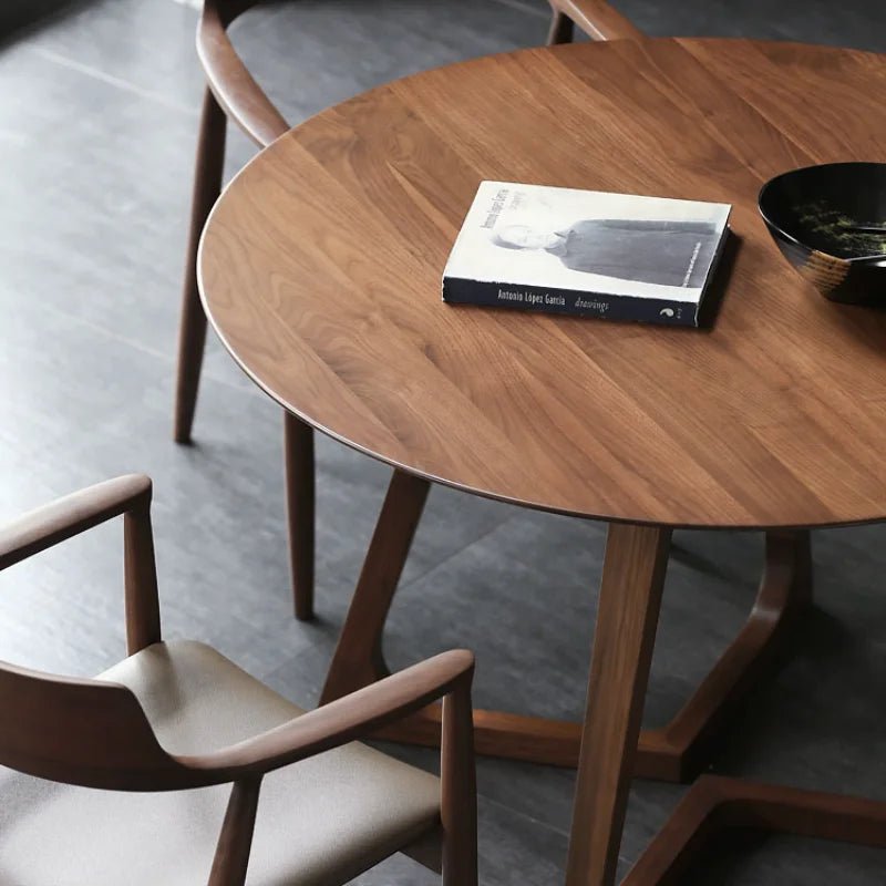 Table basse ronde Tove en bois massif
